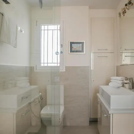 Ai Helis Beach House By Vintage Travel Svoronata