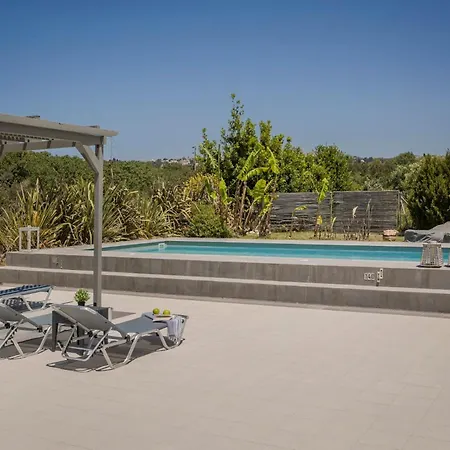 Villa Ai Helis Beach House By Vintage Travel Svoronata